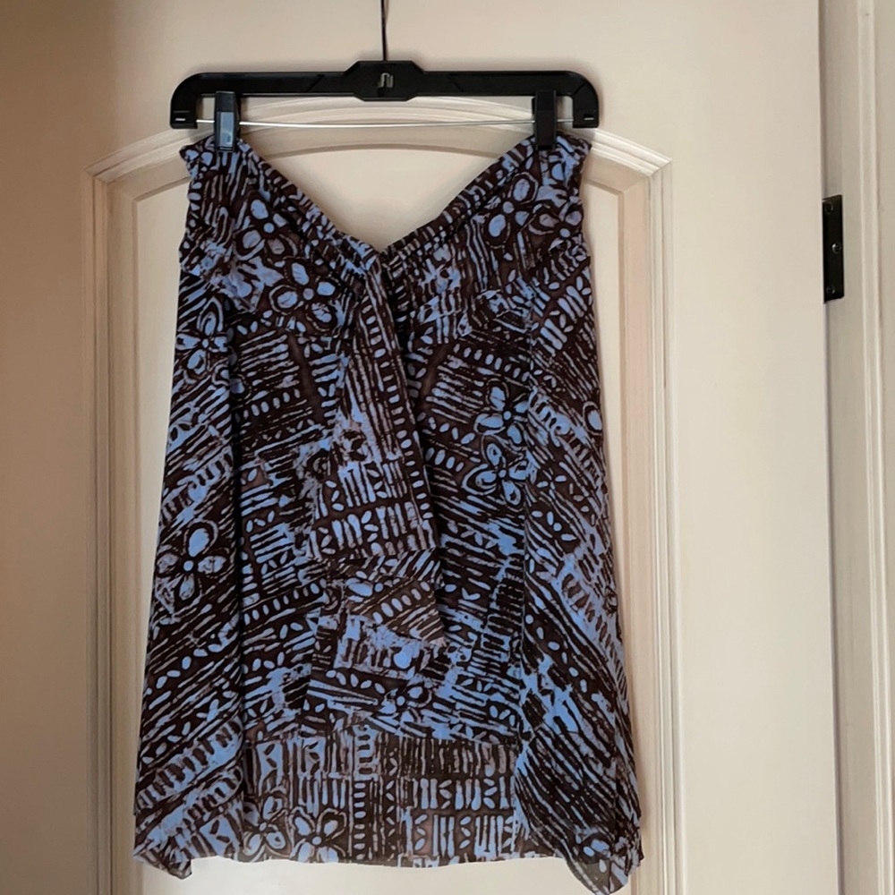 Hi lo lightweight skirt